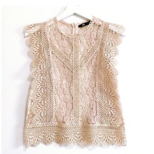 ZARA Ultra Feminine Scalloped Netted Lace Blouse in Rosy Beige SMALL PERFECT 😍